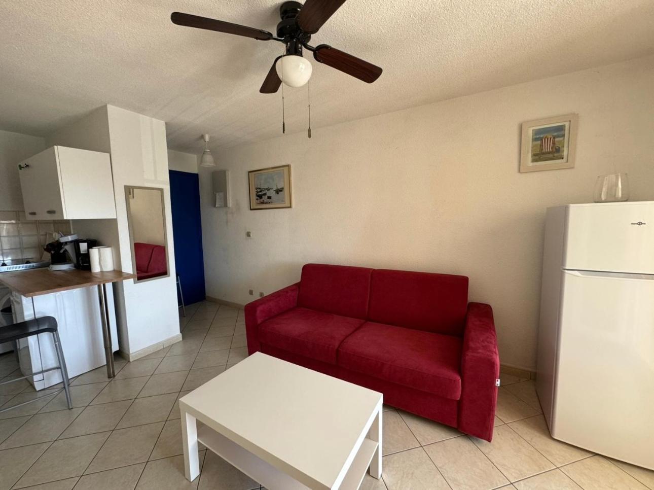 Charmant Appartement A Quelques Metres De La Plage La Londe-les-Maures Esterno foto
